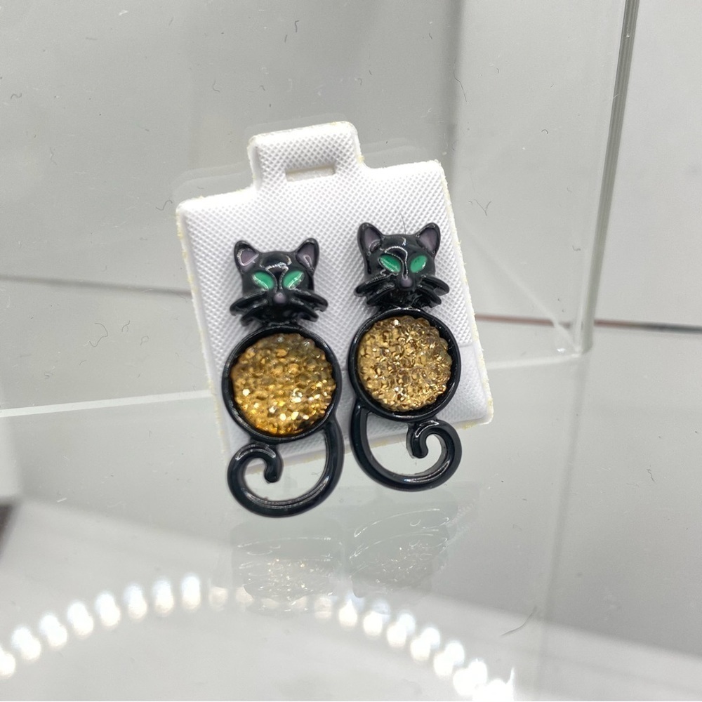 Black Cat Glitter Center Pierced Earrings - Picture 2 of 4